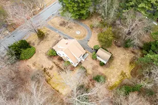 53 Elmwood Rd, Wellesley, MA 02481 - Photo 7