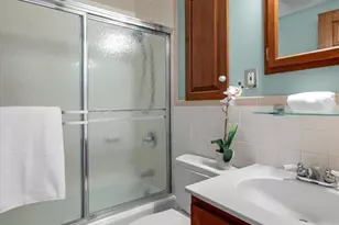 154R Eastern Ave, Essex, MA 01929 - Photo 17