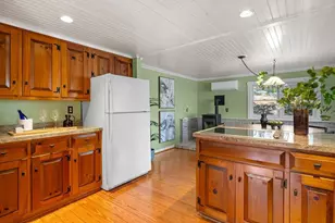 154R Eastern Ave, Essex, MA 01929 - Photo 9