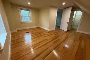 387 W Washington St, Hanson, MA 02341 - Photo 15