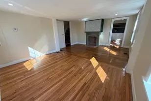 387 W Washington St, Hanson, MA 02341 - Photo 11