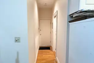 29 Anderson St, Boston, MA 02114 - Photo 13