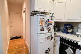 29 Anderson St, Boston, MA 02114 - Photo 11