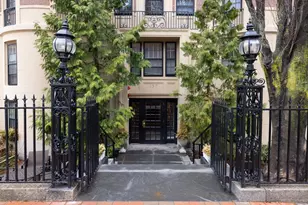 137 Marlborough St, Boston, MA 02116 - Photo 17