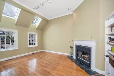 5 Munroe St #5, Newburyport, MA 01950 - Photo 3