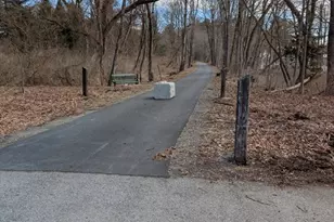 192 Southbridge Rd, Dudley, MA 01571 - Photo 33