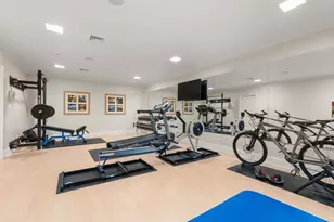 66 Montrose St, Newton, MA 02458 - Photo 27