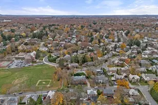 66 Montrose St, Newton, MA 02458 - Photo 31