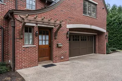 66 Montrose St, Newton, MA 02458 - Photo 3