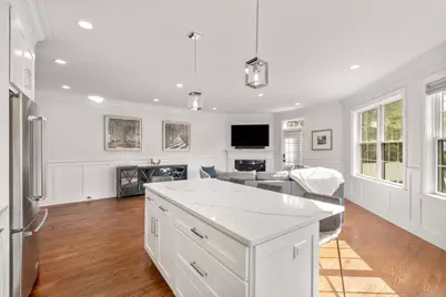 210 Evelyn #210, Newton, MA 02468 - Photo 9