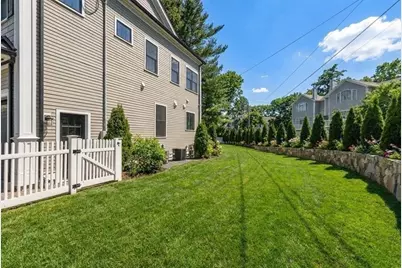 210 Evelyn #210, Newton, MA 02468 - Photo 21