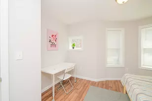 23 Warwick St, Boston, MA 02120 - Photo 9