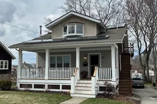 27 Nelson St, Webster, MA 01570 - Photo 1