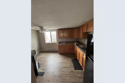 27 Nelson St #2, Webster, MA 01570 - Photo 3