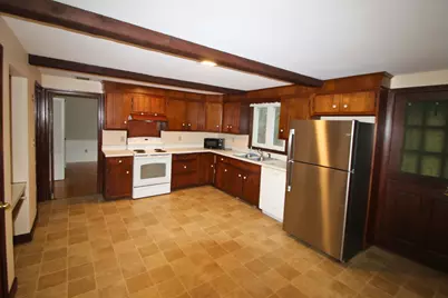 357 Harvard St, Whitman, MA 02382 - Photo 5