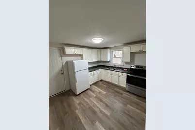 15 Boyden St Ext #5, Webster, MA 01570 - Photo 1