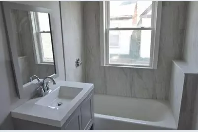 20 Corona St, Boston, MA 02124 - Photo 7