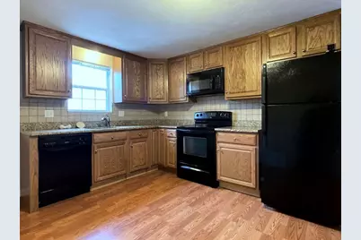 25 Columbia Avenue #2nd floor, Newton, MA 02464 - Photo 1