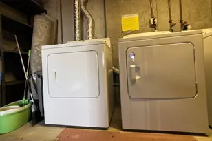 25 Columbia Ave, Newton, MA 02464 - Photo 17