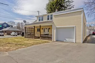 328 Newton St, South Hadley, MA 01075 - Photo 3