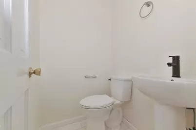 1045 Washington Street #2, Newton, MA 02465 - Photo 9