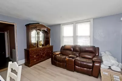 328 Newton St, South Hadley, MA 01075 - Photo 9