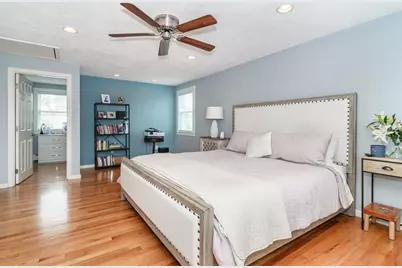 48 Wethersfield Rd, Natick, MA 01760 - Photo 21