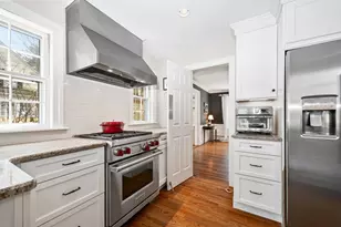 120 Forest St, Wellesley, MA 02481 - Photo 19