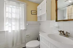 9 Waldron Ct, Marblehead, MA 01945 - Photo 21