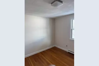 90-92 Sylvia St #2, Arlington, MA 02476 - Photo 5