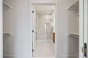 566 Columbus Ave, Boston, MA 02118 - Photo 11