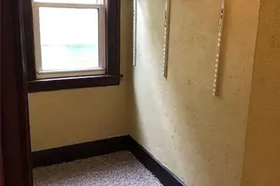 53 Pilgrim Ave, Worcester, MA 01604 - Photo 9