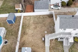 29 Kingsbury Ave, Haverhill, MA 01835 - Photo 27