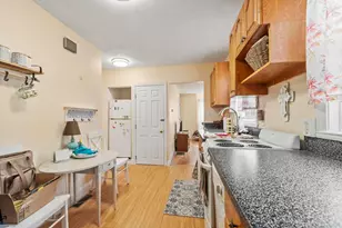 29 Kingsbury Ave, Haverhill, MA 01835 - Photo 11