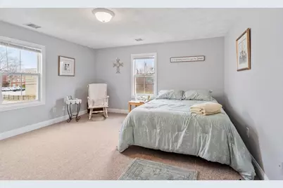 29 Kingsbury Avenue, Haverhill, MA 01835 - Photo 7