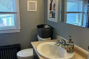 173 Liberty St, Rockland, MA 02370 - Photo 9