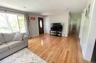 52 W Pond Rd, Plymouth, MA 02360 - Photo 7