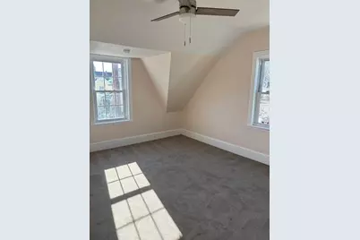 42 Charnock St #1, Beverly, MA 01915 - Photo 11