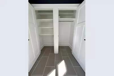 35 Amherst St #2, Boston, MA 02131 - Photo 11