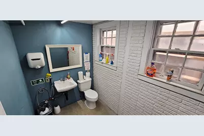 3095 Cranberry Hwy, Wareham, MA 02538 - Photo 17