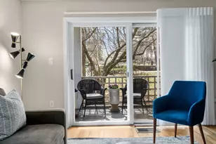 25 Holly Ln, Brookline, MA 02467 - Photo 5