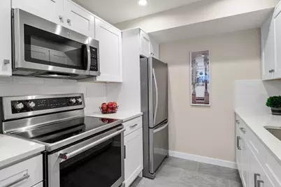 25 Holly Ln #1D, Brookline, MA 02467 - Photo 13