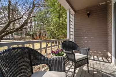 25 Holly Ln #1D, Brookline, MA 02467 - Photo 15