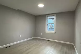 13 Hamilton St, Framingham, MA 01701 - Photo 19