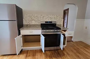 125 Vernon St, Worcester, MA 01610 - Photo 3