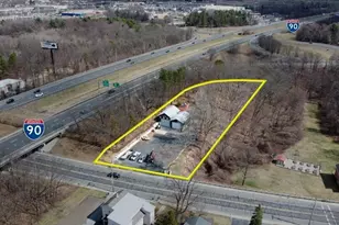 330 Montgomery St, Chicopee, MA 01020 - Photo 1