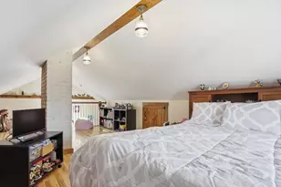 138 Pleasant St, Woburn, MA 01801 - Photo 19