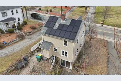 138 Pleasant St, Woburn, MA 01801 - Photo 25