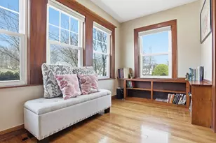 138 Pleasant St, Woburn, MA 01801 - Photo 11