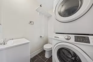 89 Train St, Boston, MA 02122 - Photo 15